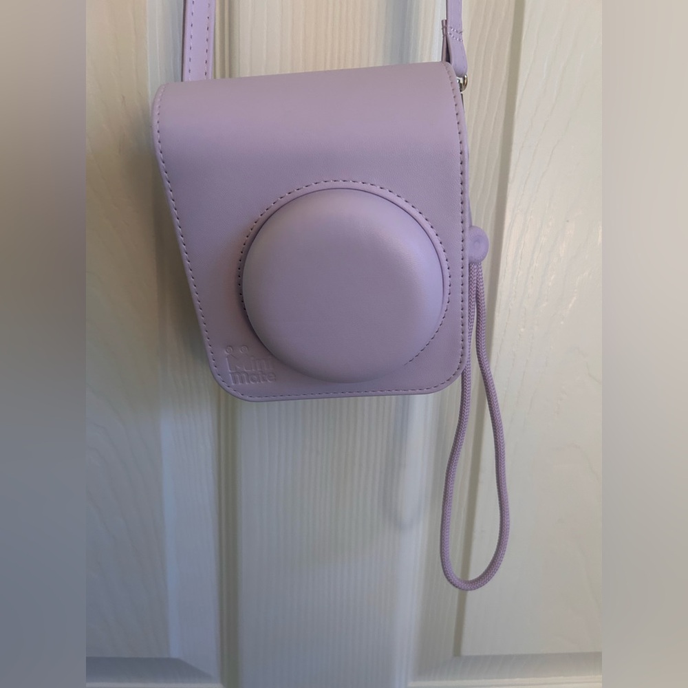 INSTAX 12 fujifilm (like new) instant camera - Picture 7 of 11